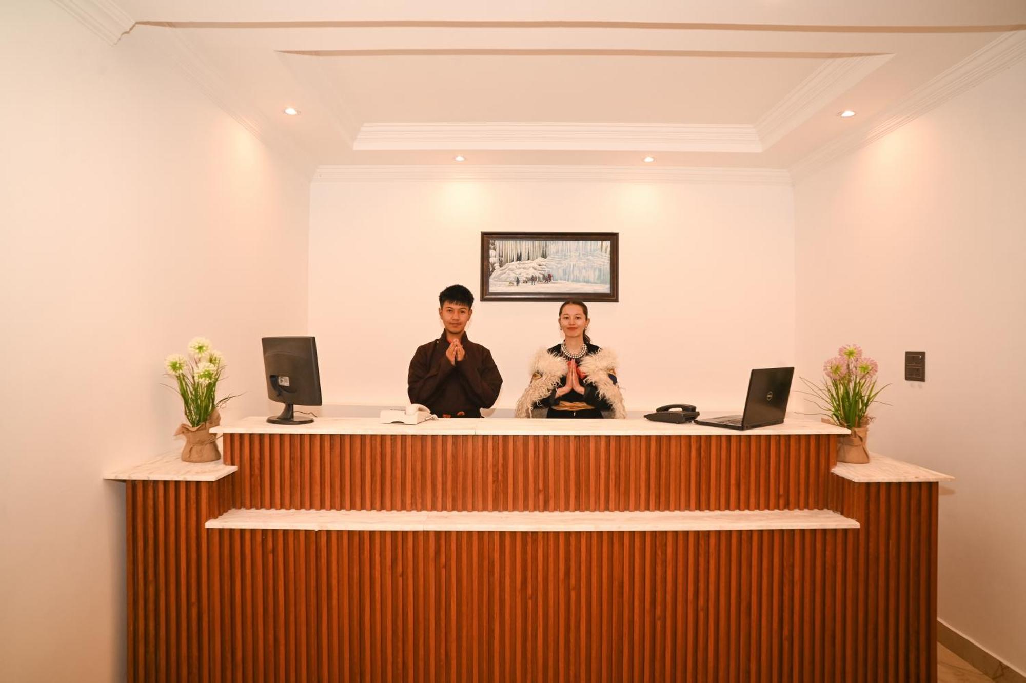 Hotel Ladakh Hills Leh Bagian luar foto