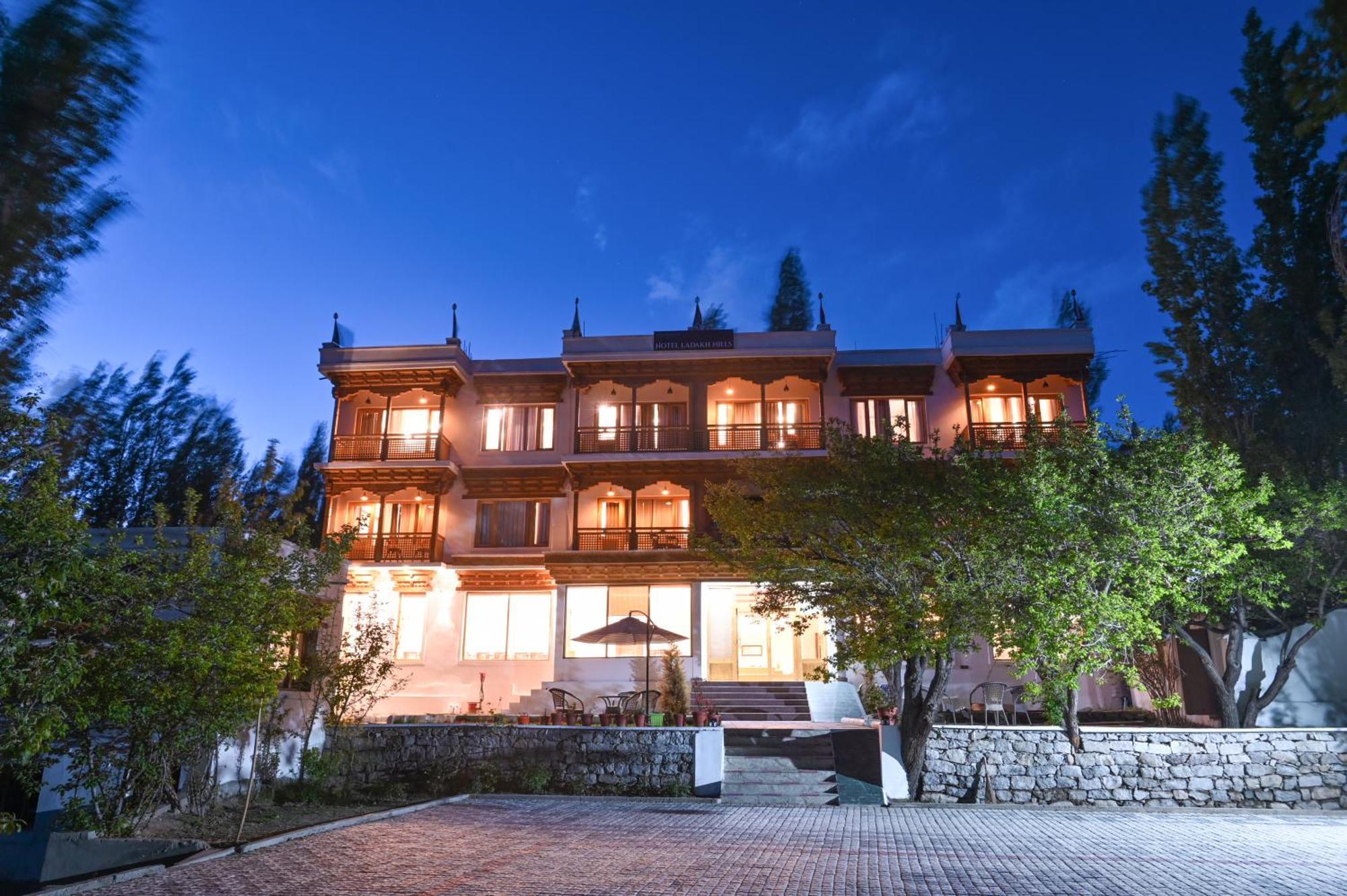 Hotel Ladakh Hills Leh Bagian luar foto
