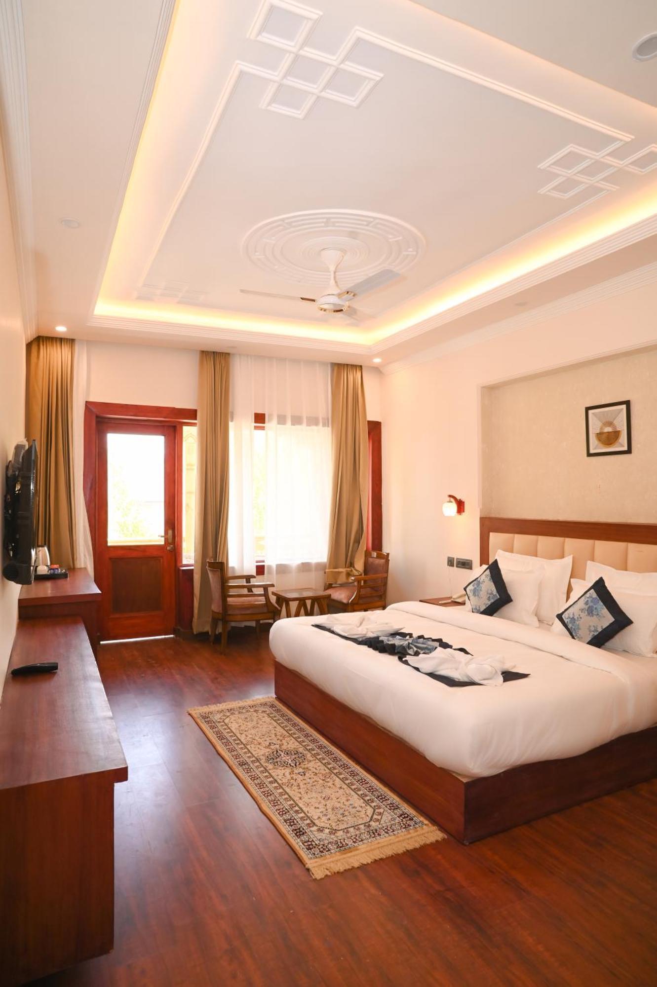 Hotel Ladakh Hills Leh Bagian luar foto